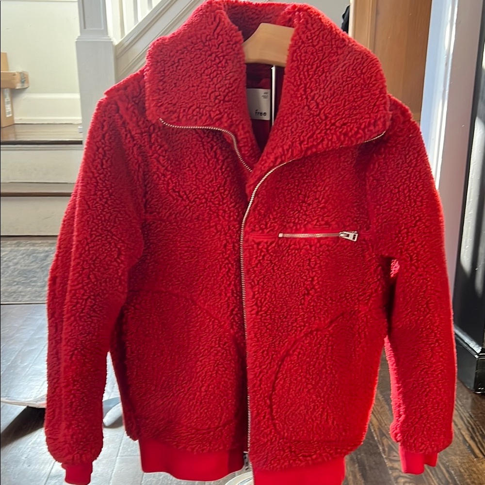 Aritzia Wilfred Red Sherpa Jacket